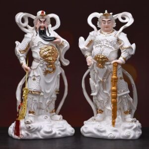 Guan Gong Weituo Statue