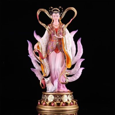 Nine Tailed Fox goddess