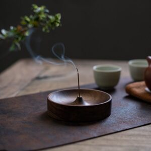 Minimalist Wood Incense Holder Chinese-Style Solid Wood Incense Stand